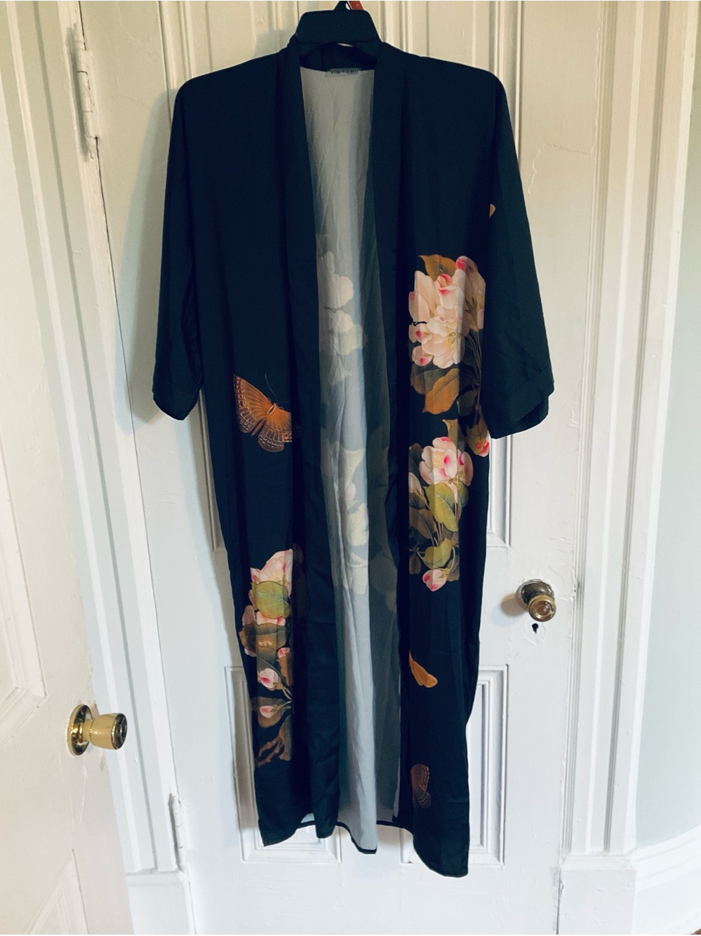 Kim + Ono Peony & Butterfly Long  Oversized‎ Kimono Robe No sash